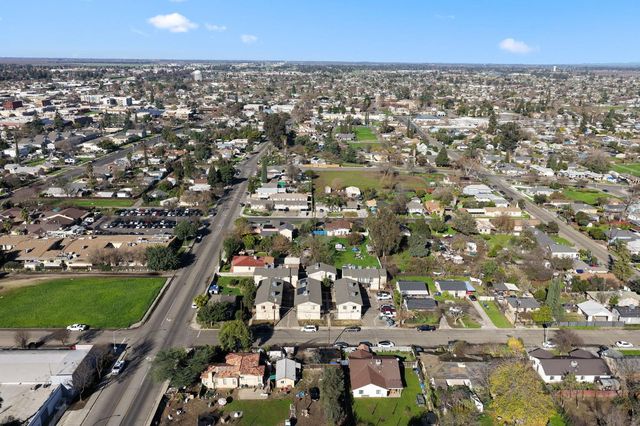 609 Moore Street, Madera, CA 93638