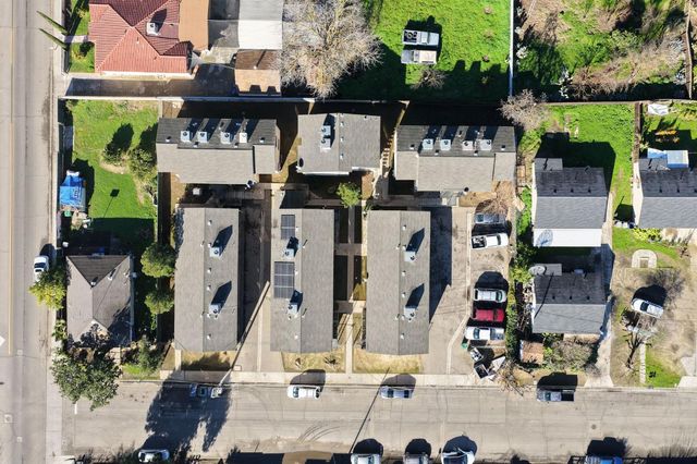 609 Moore Street, Madera, CA 93638