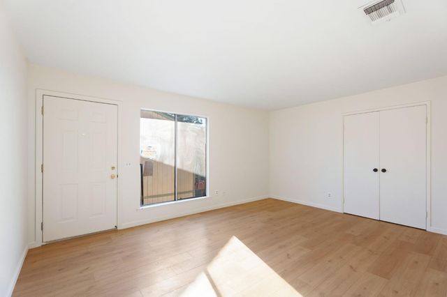 609 Moore Street, Madera, CA 93638