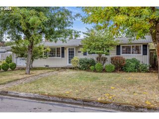 34178 El Manor Ave, Eugene, OR 97405