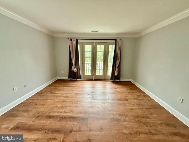 7811 WENDY RIDGE LN, Annandale, VA 22003