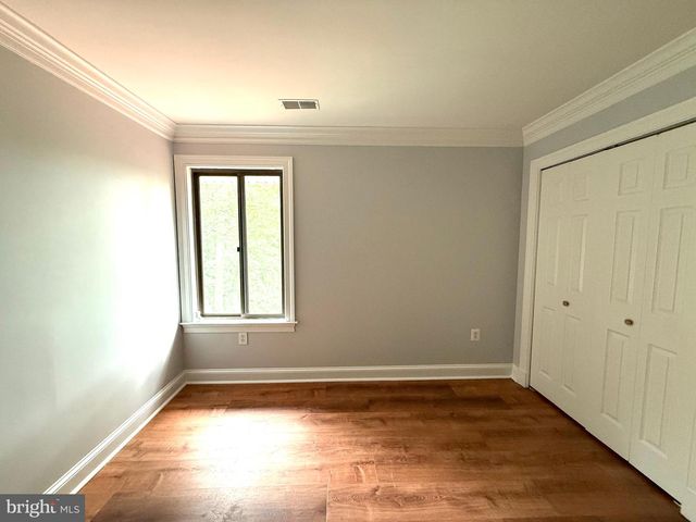 7811 WENDY RIDGE LN, Annandale, VA 22003
