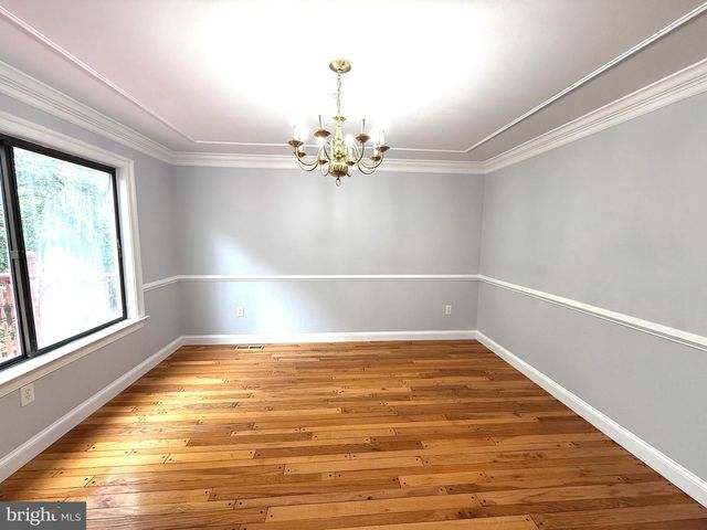 7811 WENDY RIDGE LN, Annandale, VA 22003