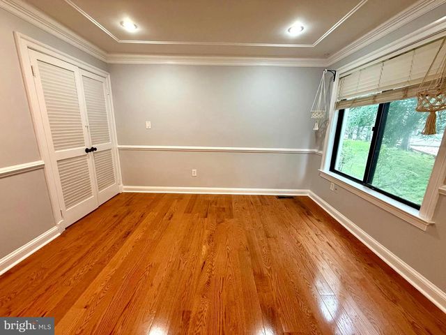 7811 WENDY RIDGE LN, Annandale, VA 22003