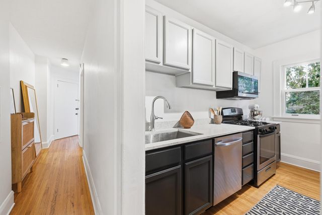 3609 Aldrich Avenue S 4, Minneapolis, MN 55409