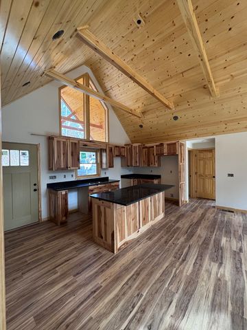 109 Chestnut Oaks Drive, Murphy, NC 28906