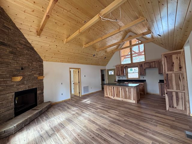 109 Chestnut Oaks Drive, Murphy, NC 28906