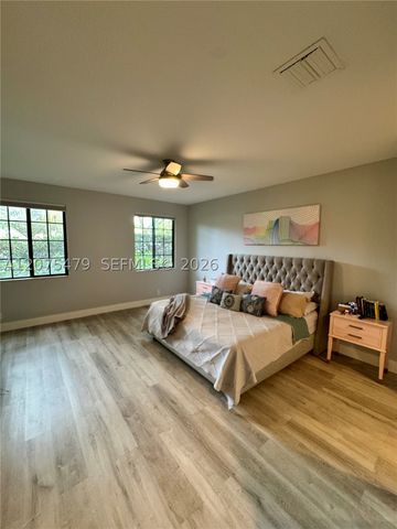 2787 Center Ct Dr 1-23, Weston, FL 33332