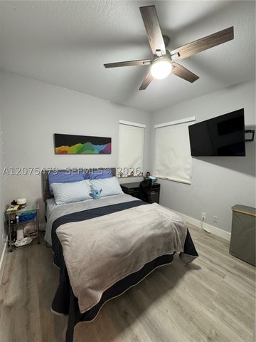 2787 Center Ct Dr 1-23, Weston, FL 33332