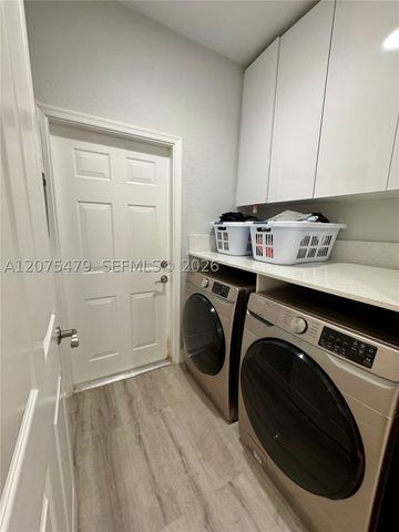 2787 Center Ct Dr 1-23, Weston, FL 33332