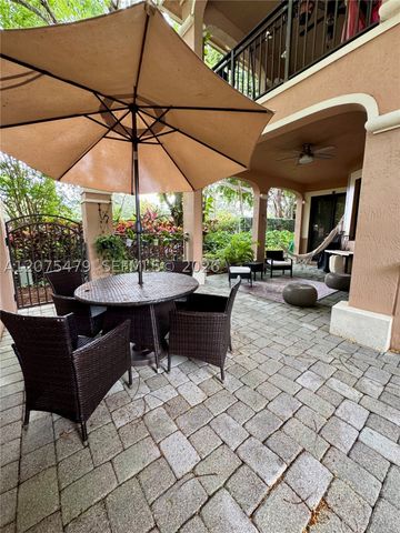 2787 Center Ct Dr 1-23, Weston, FL 33332