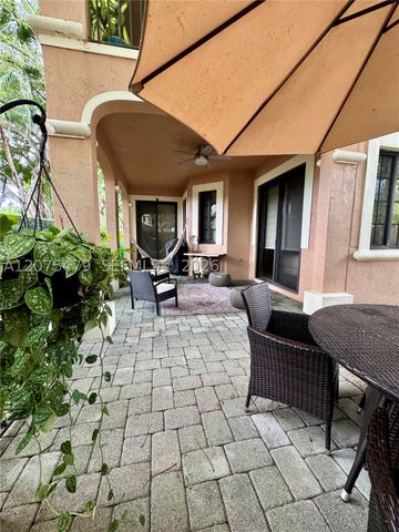 2787 Center Ct Dr 1-23, Weston, FL 33332