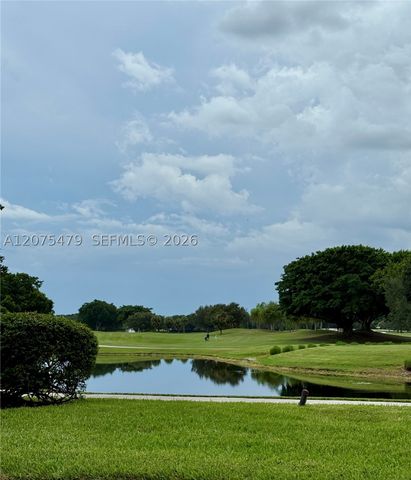 2787 Center Ct Dr 1-23, Weston, FL 33332