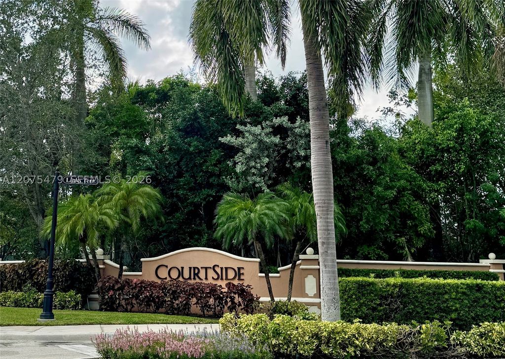 2787 Center Ct Dr 1-23, Weston, FL 33332