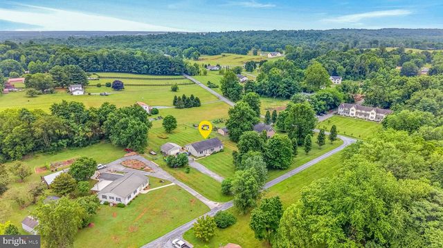 44 ORBIT CT, Martinsburg, WV 25401