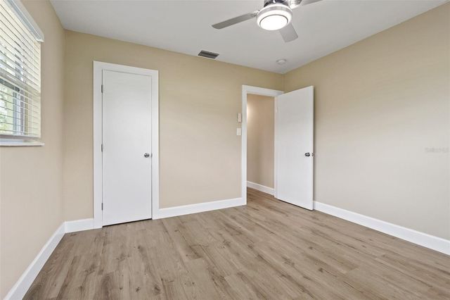 2710 W NASSAU STREET, Tampa, FL 33607