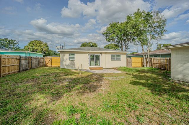 2710 W NASSAU STREET, Tampa, FL 33607