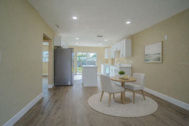 2710 W NASSAU STREET, Tampa, FL 33607