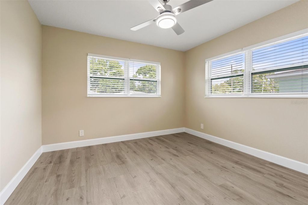 Image 15 of property listing at 2710 W NASSAU STREET, Tampa, FL 33607