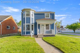 24171 Notre Dame Street, Dearborn, MI 48124