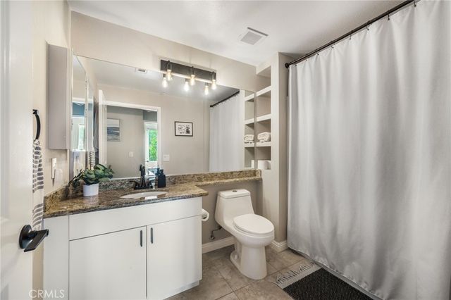 1801 E Katella 2133, Anaheim, CA 92805