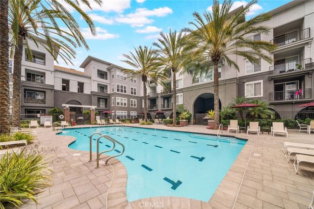 1801 E Katella 2133, Anaheim, CA 92805