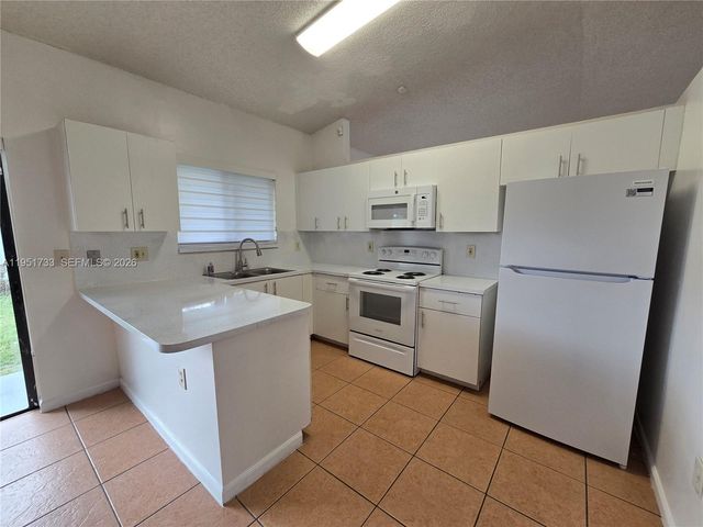 13364 SW 253rd Ter, Homestead, FL 33032