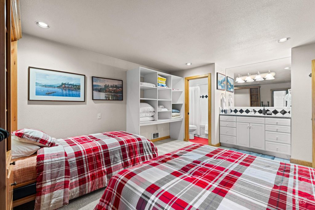 101 E Lake Street C15, McCall, ID 83638 photo 23