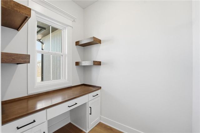 2074 NW OBrien Road, Lee's Summit, MO 64081