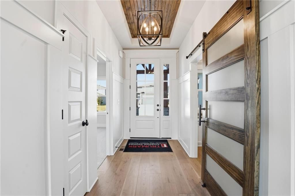 2074 NW OBrien Road, Lee's Summit, MO 64081