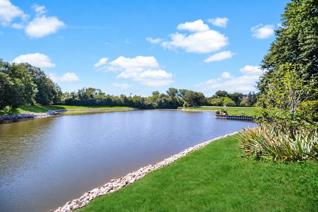 1037 Cottonwood Court 2BL, Wheeling, IL 60090