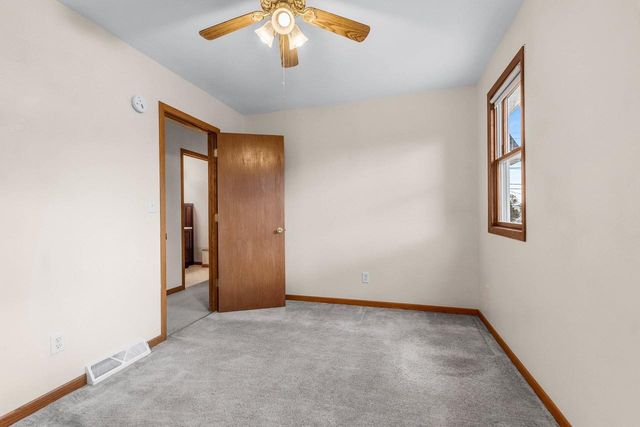 210 RIVER STREET, Neenah, WI 54956