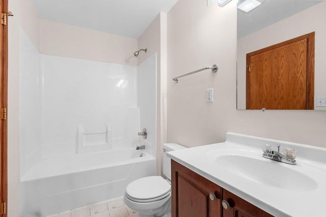 210 RIVER STREET, Neenah, WI 54956