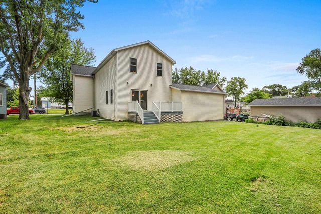 210 RIVER STREET, Neenah, WI 54956