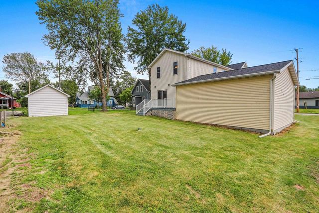 210 RIVER STREET, Neenah, WI 54956