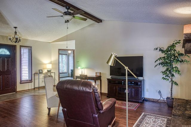 1 Las Navas Lane, Hot Springs Village, AR 71909