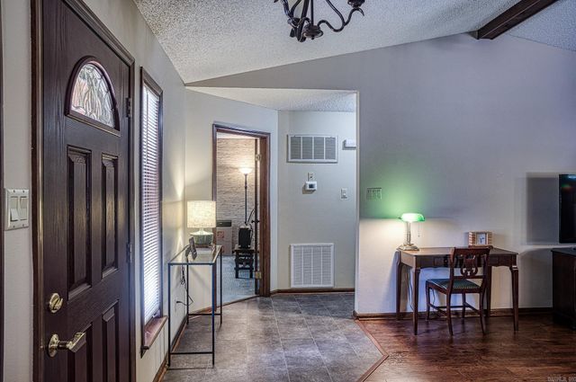 1 Las Navas Lane, Hot Springs Village, AR 71909