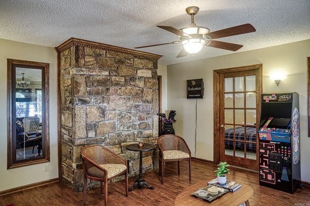 1 Las Navas Lane, Hot Springs Village, AR 71909