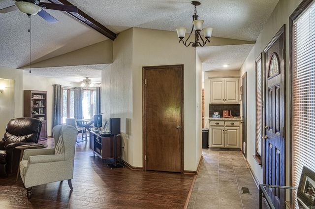 1 Las Navas Lane, Hot Springs Village, AR 71909