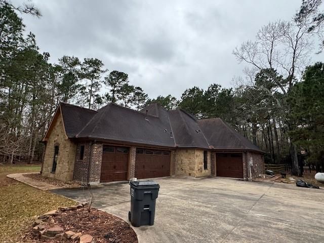 28610 Yonder Way, Huffman, TX 77336