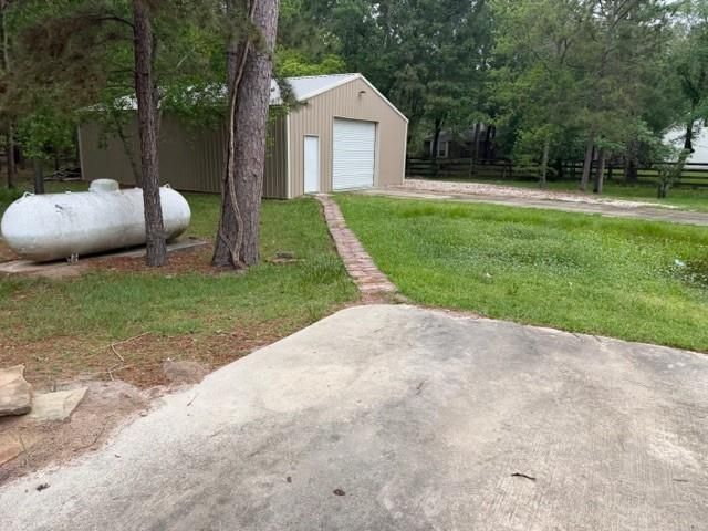 28610 Yonder Way, Huffman, TX 77336