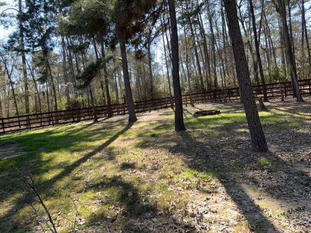 28610 Yonder Way, Huffman, TX 77336