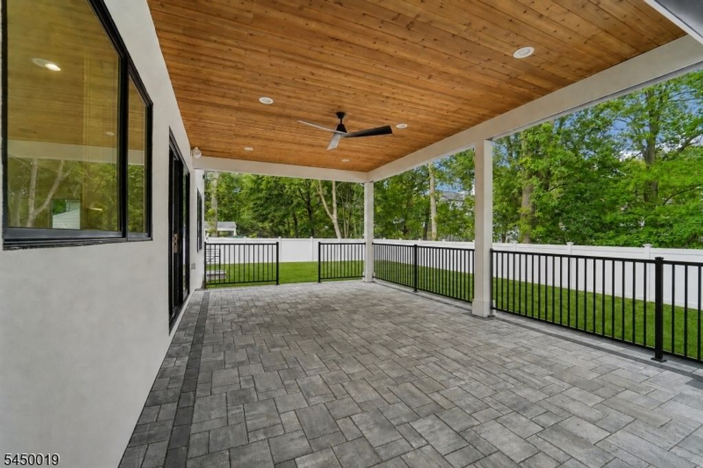 54 Martin Rd, Livingston Twp., NJ 07039 — photo 3