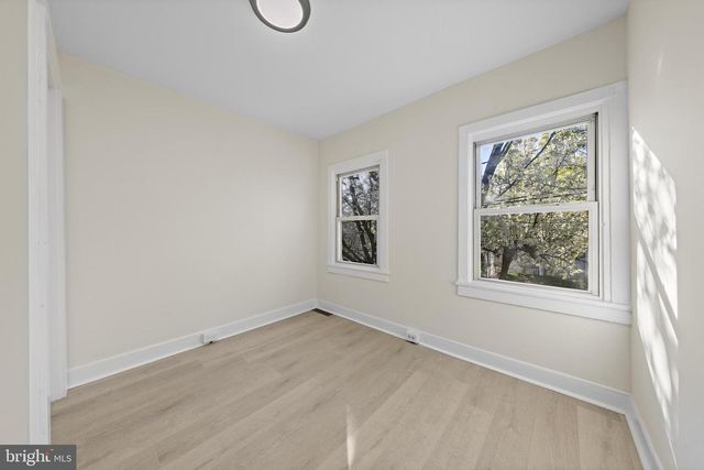 65 MARY ST, Bordentown, NJ 08505