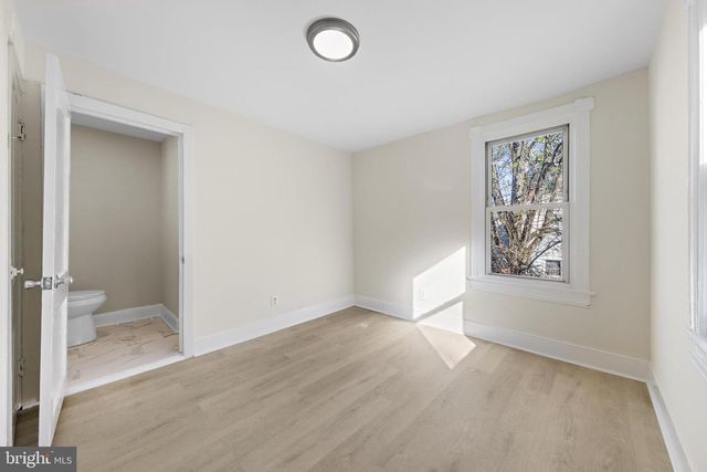 65 MARY ST, Bordentown, NJ 08505