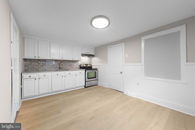 65 MARY ST, Bordentown, NJ 08505