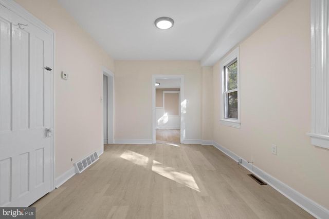 65 MARY ST, Bordentown, NJ 08505