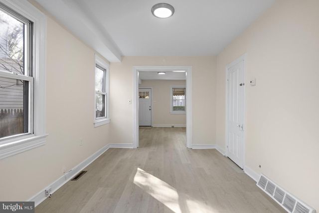 65 MARY ST, Bordentown, NJ 08505