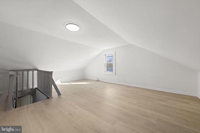 65 MARY ST, Bordentown, NJ 08505