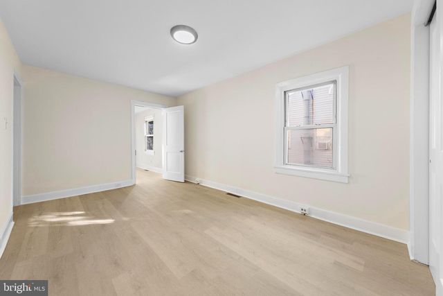 65 MARY ST, Bordentown, NJ 08505